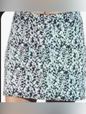 Tranquility by Colorado Clothing Black and Teal  Floral Skort Women’s Size S